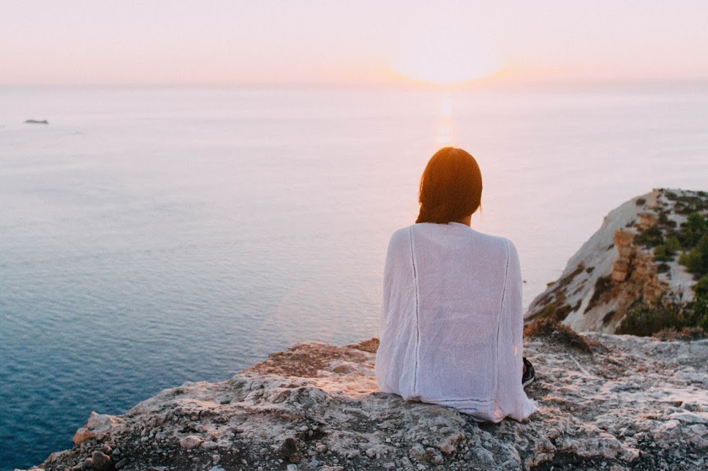 learn how to destress quickly in 5 easy ways
